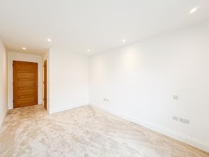 Photo 5- click for photo gallery